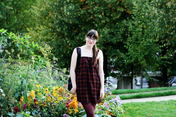 Pretending I'm more fashionable than I am. Paris, 2009.