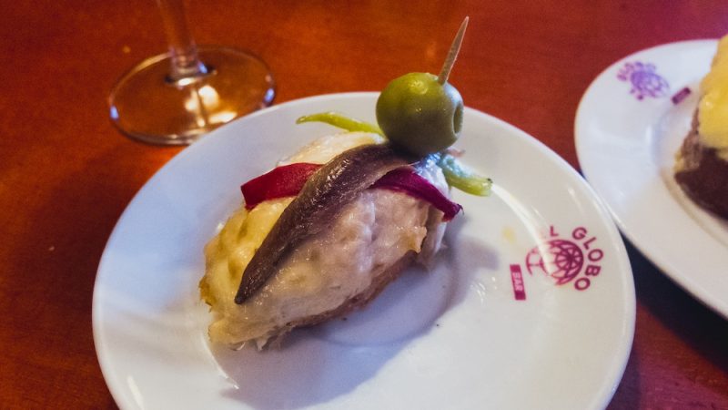 pincho-tuna-anchovy-olive