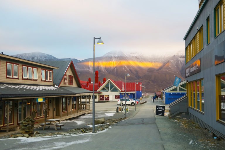 things to do in svalbard