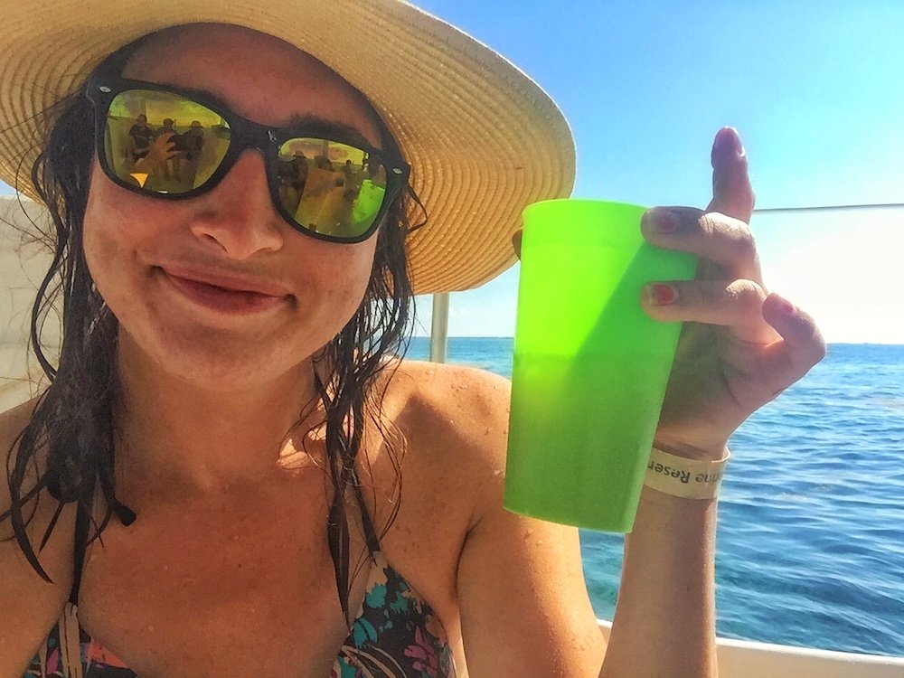 Choose Ragamuffin for a fun day out snorkeling in Belize!