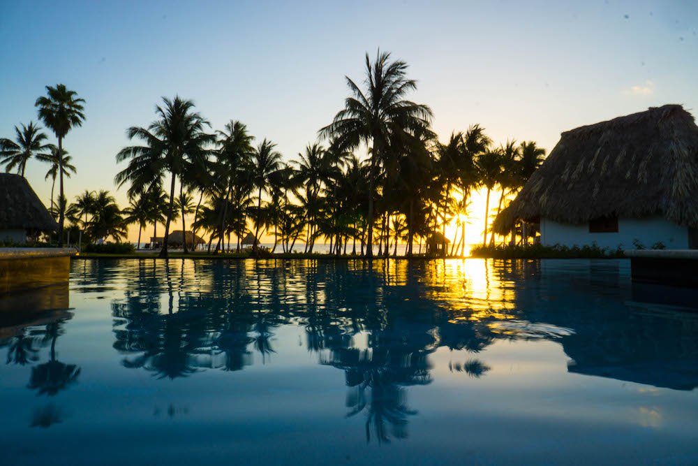 The infinity pool at Victoria house boutique hotel