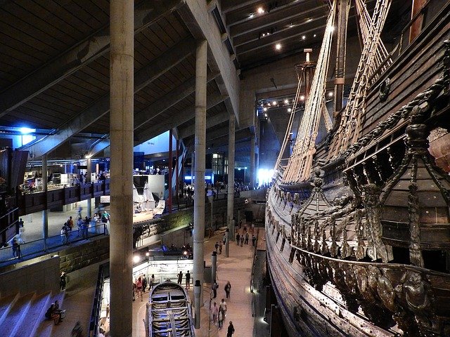 A photograph of the re-built Vasa ship, which was sunk originally in Stockholm harbor