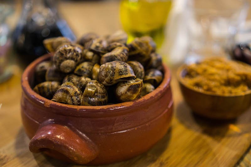 escargot in a pot in malta