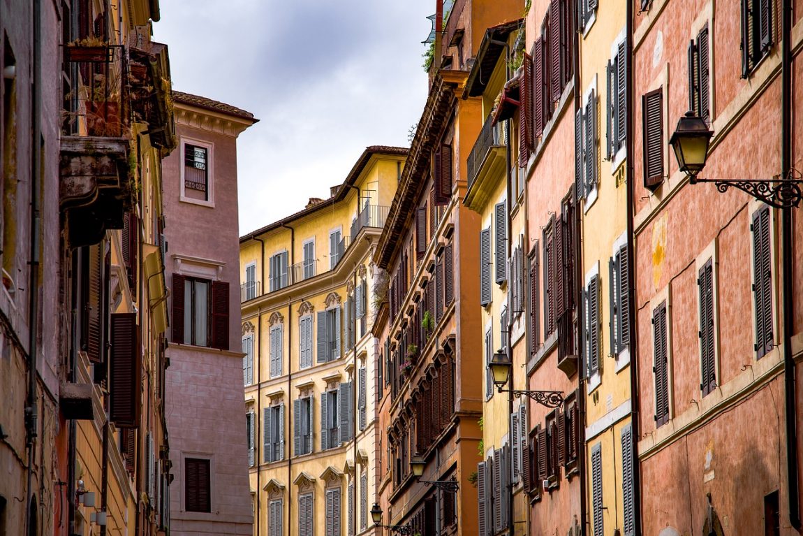 San Lorenzo Rome Italy: A photographic trip to one of the ancient districts of the Eternal City