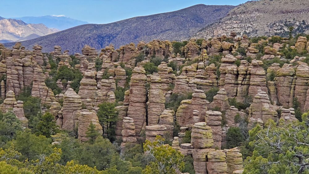 This image has an empty alt attribute; its file name is chiricahua-national-monument.jpg