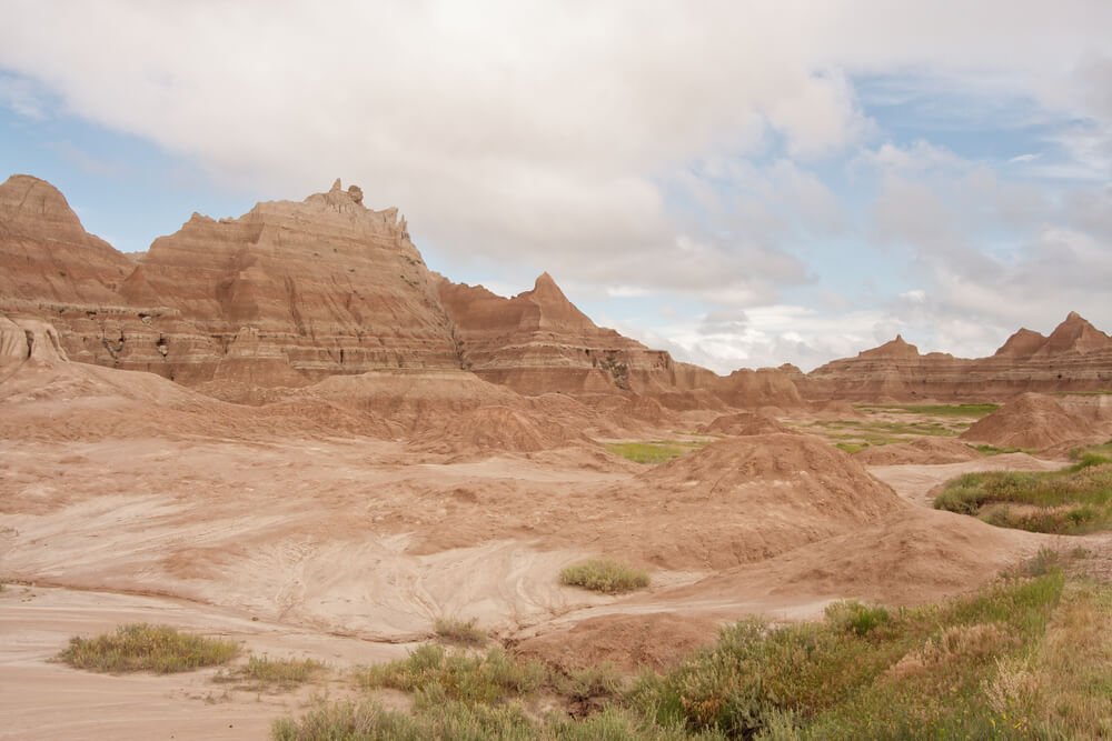 Ridge of eroded buttes in Badlands National Park, South Dakota.
