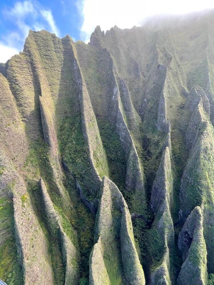 The cathedral spires of the Na Pali coast, spiky green mountains