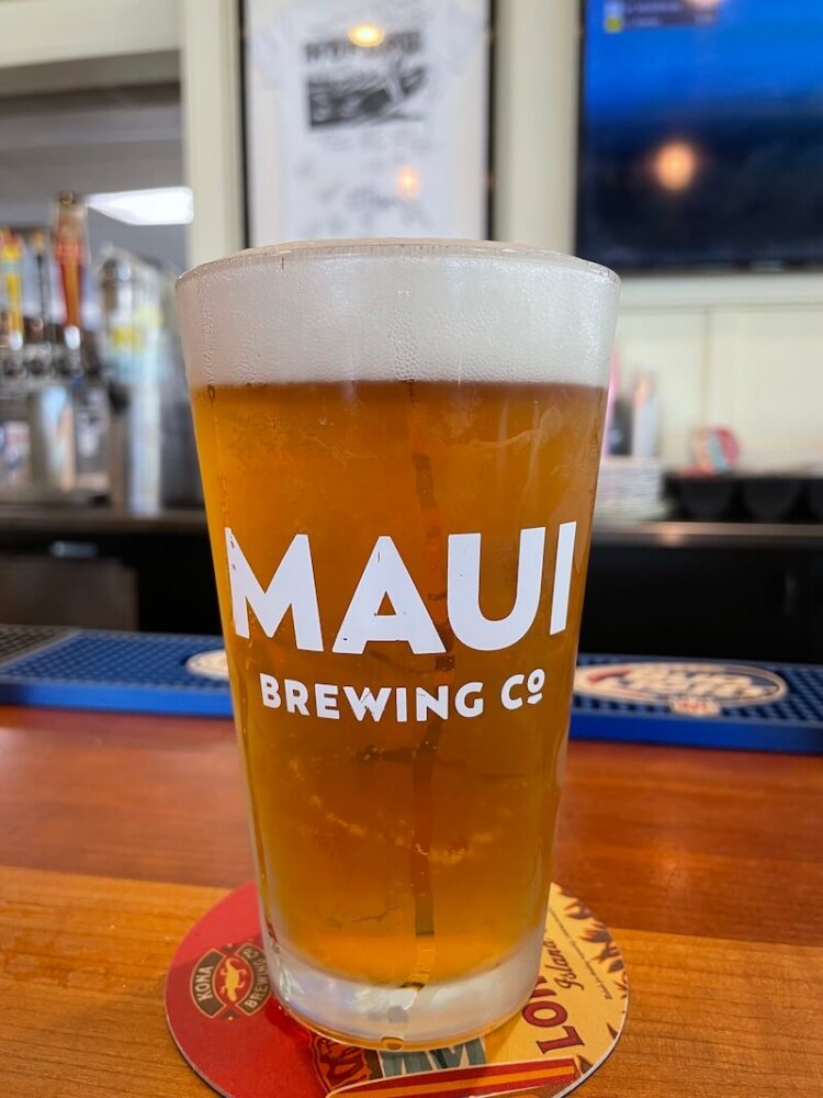 beer at maui brewing company