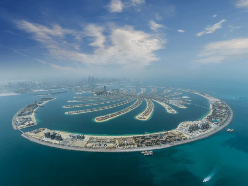 dubai palm jumeirah seen from above