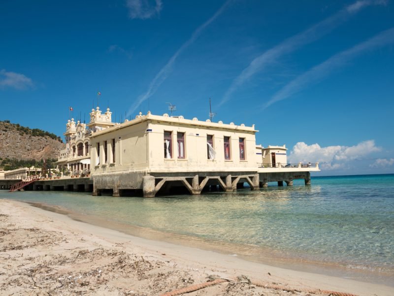 restaurant in the sea on platforms in mondello