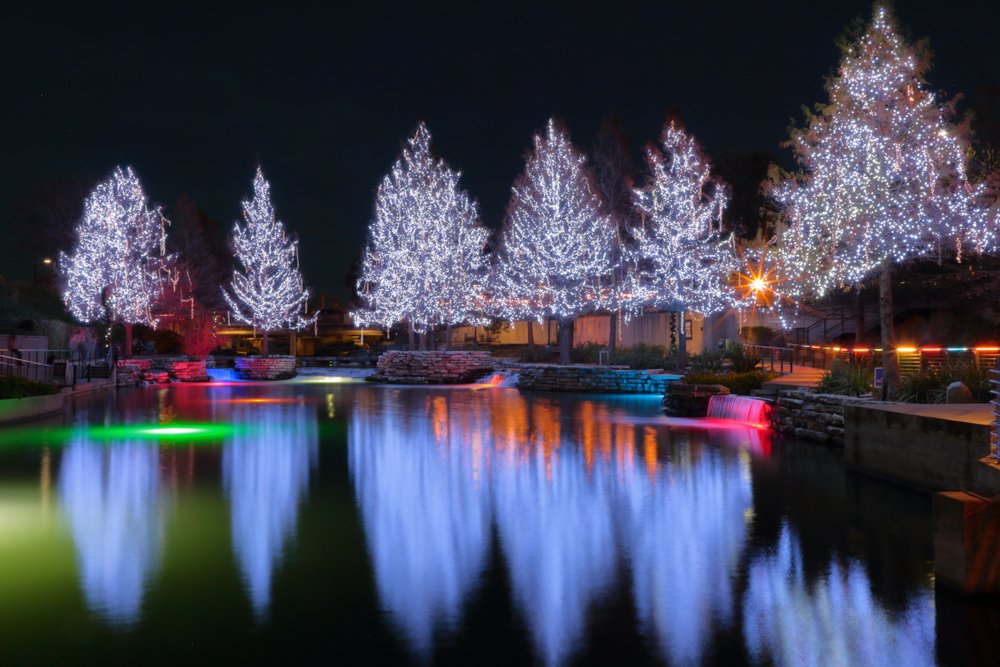 San,Antonio,Riverwalk,Decorated,For,The,Holidays,With,Chrstimas,Lights ...