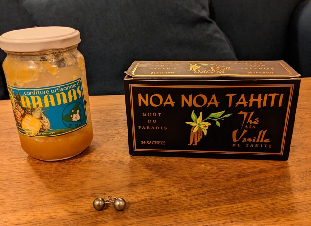 A selection of Tahitian souvenirs that we brought home from our trip