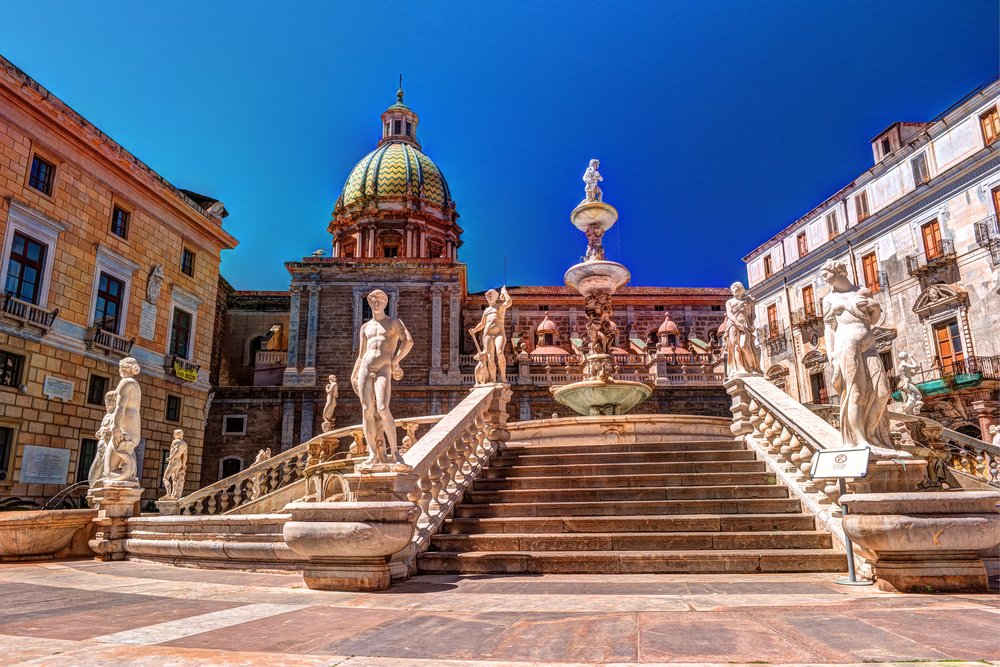 Famous fountain of shame on baroque Piazza Pretoria, Palermo, Sicily, Italy