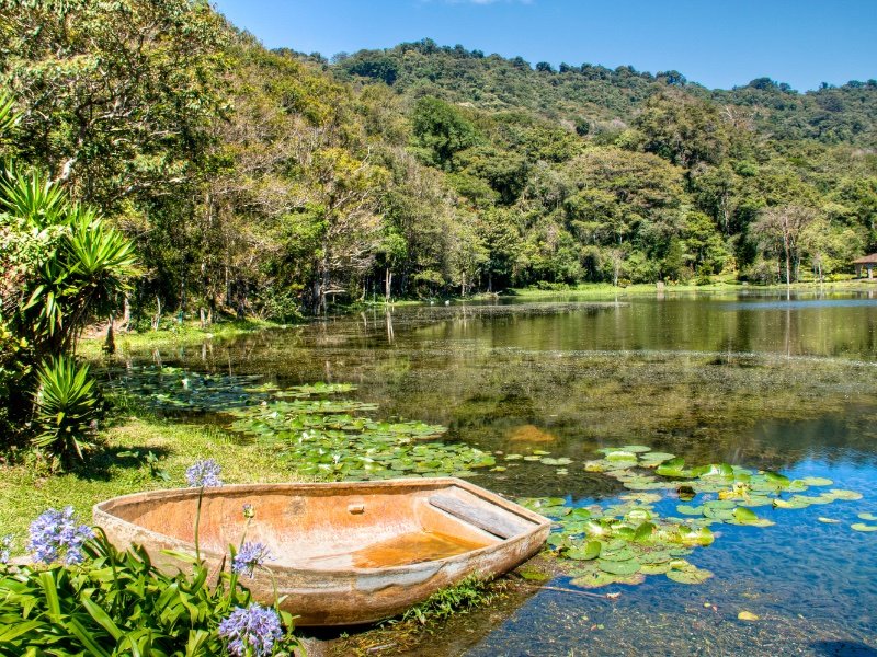 the lake at serra negra near matagalpa where you can enjoy a cup of coffee