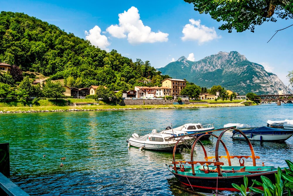 Boats on the water in the Pescarenico area of lecco