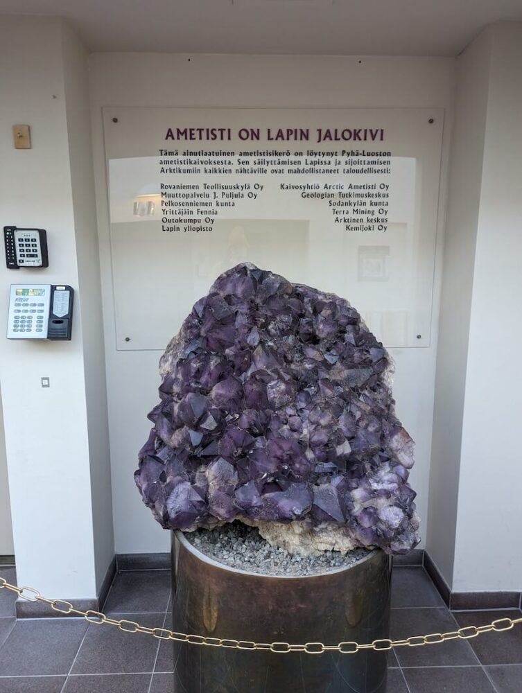 Giant gemstone at the museum