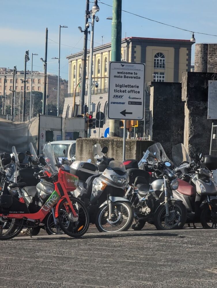 The sign at Molo Beverello