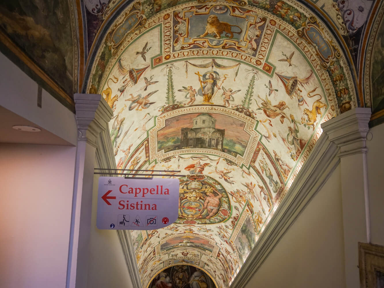 Sign to enter the Sistine Chapel in the Vatican museums