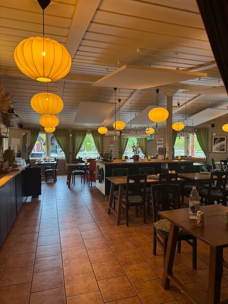 Interior of the restaurant at Abisko Mountain Lodge