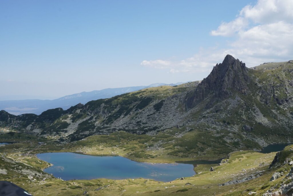 A beautiful view of one of the many lakes along the trail