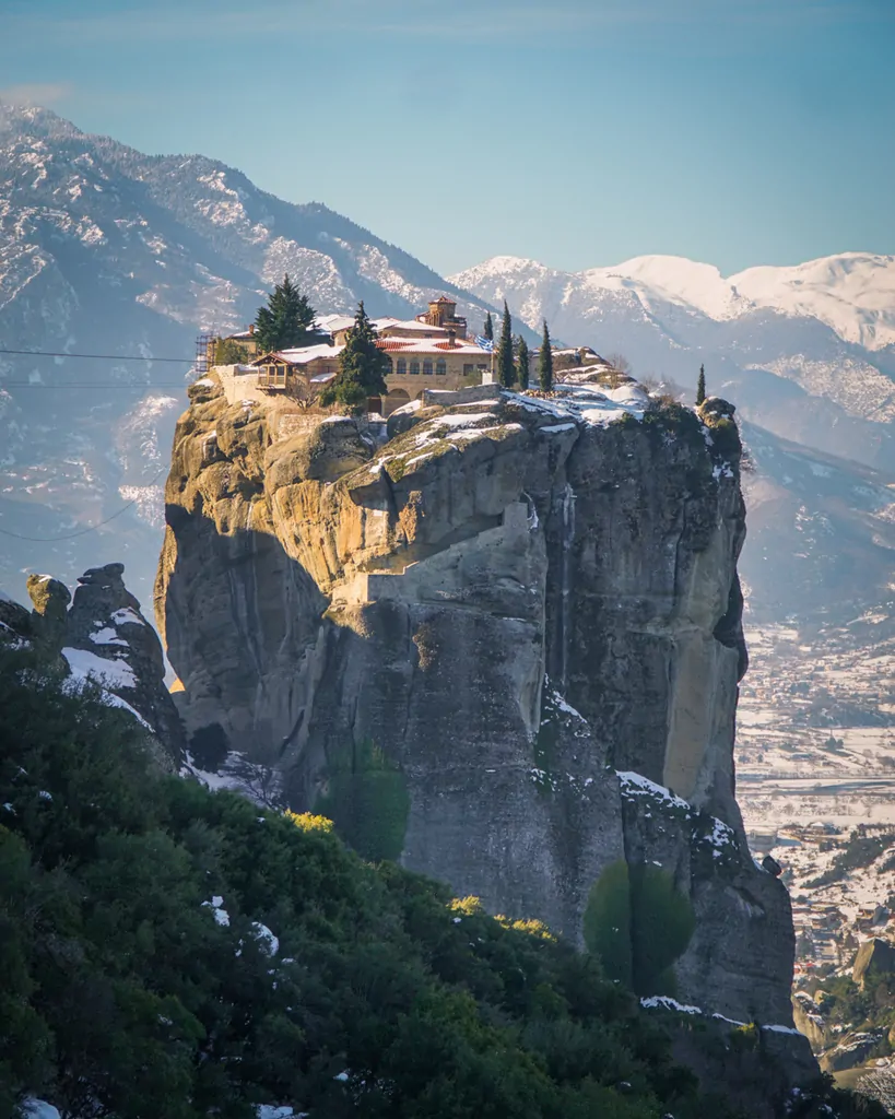 Meteora pillar view with a monastery on top of it, one of the most famous pictures in Meteora