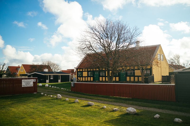 town center in skagen with yellow houses and accomodations