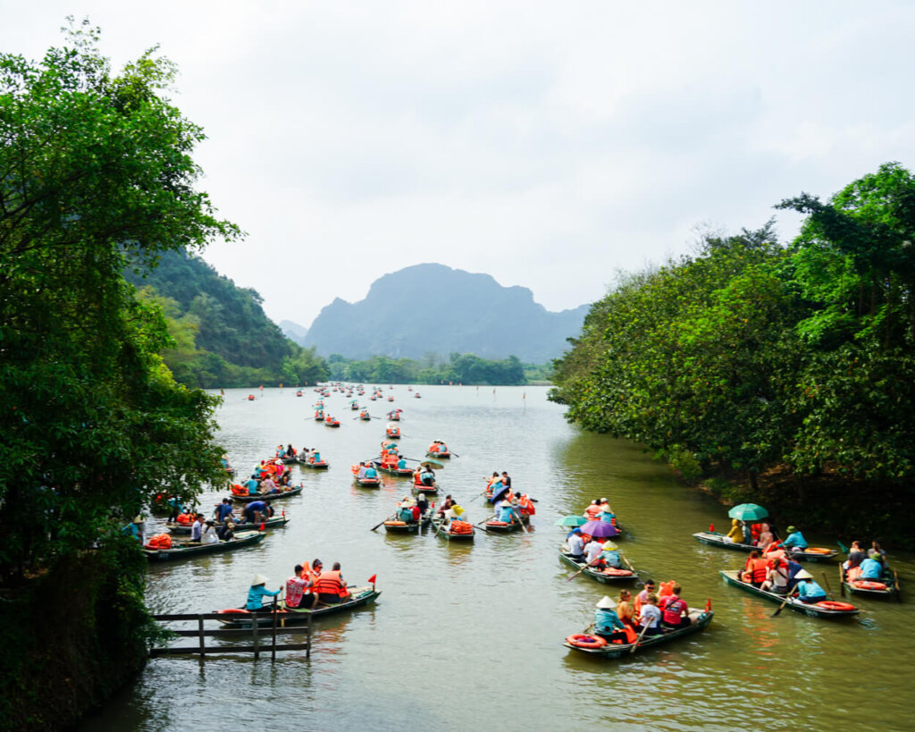 Boats on the river in Trang An