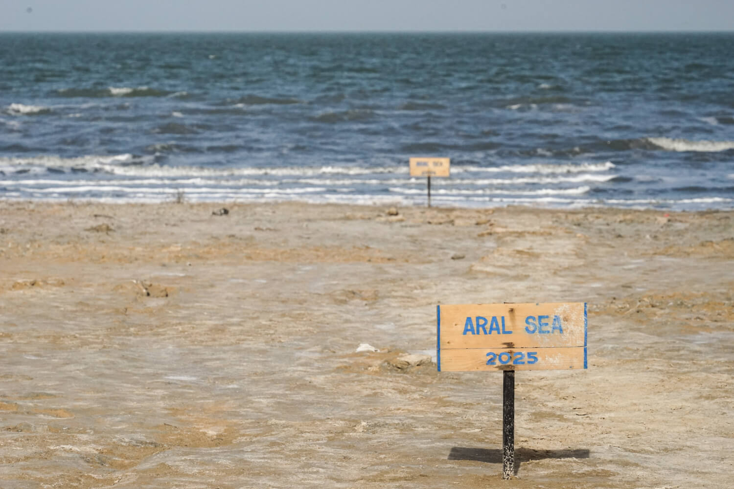Aral Sea sea evaporation and dissipation can be seen as through these two visible markers showing the difference between 2025 and 2026