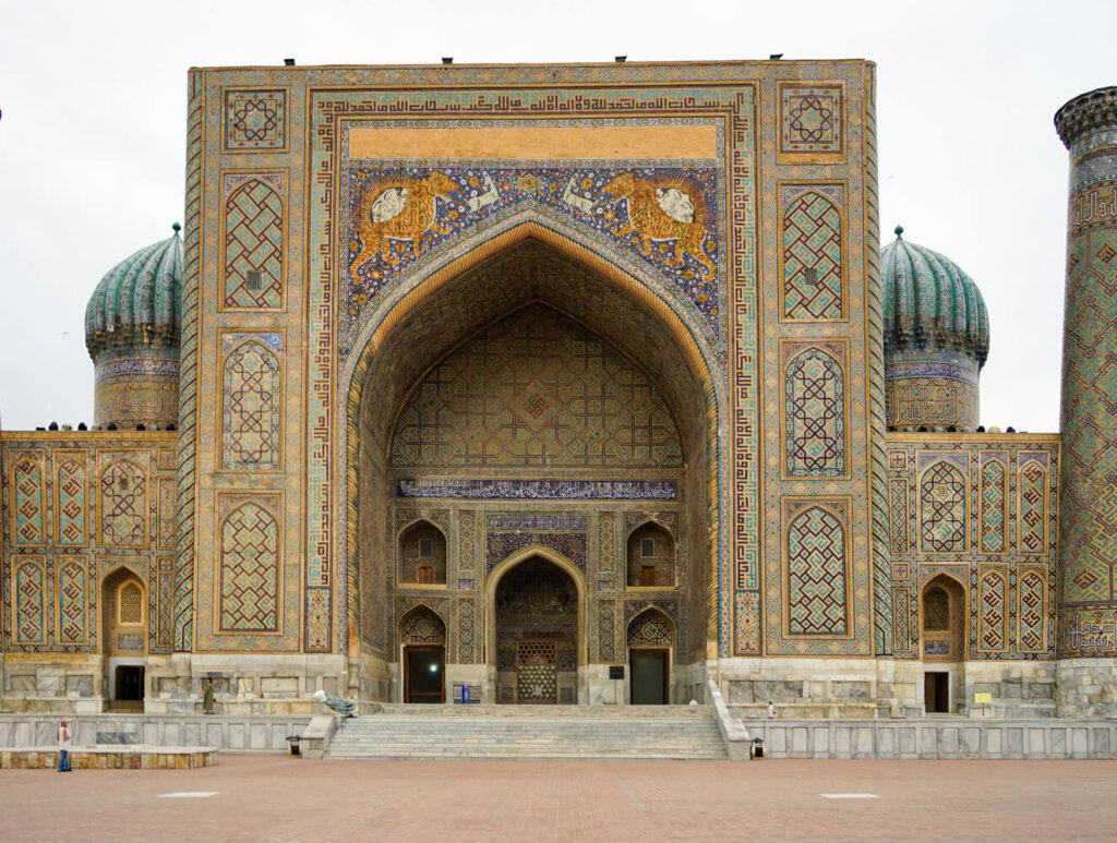 Tiger facade on the registan building newest one